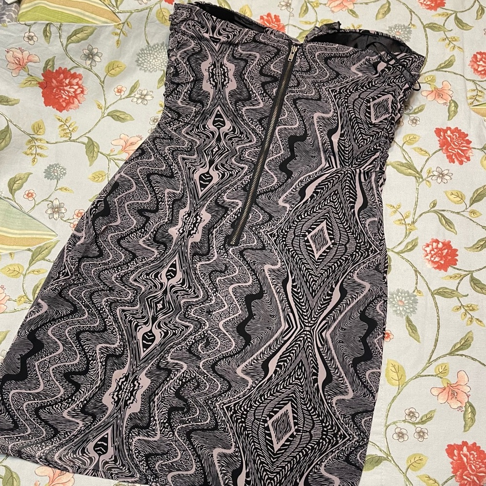 Guess Ruffle Mini Dress - Picture 12 of 15